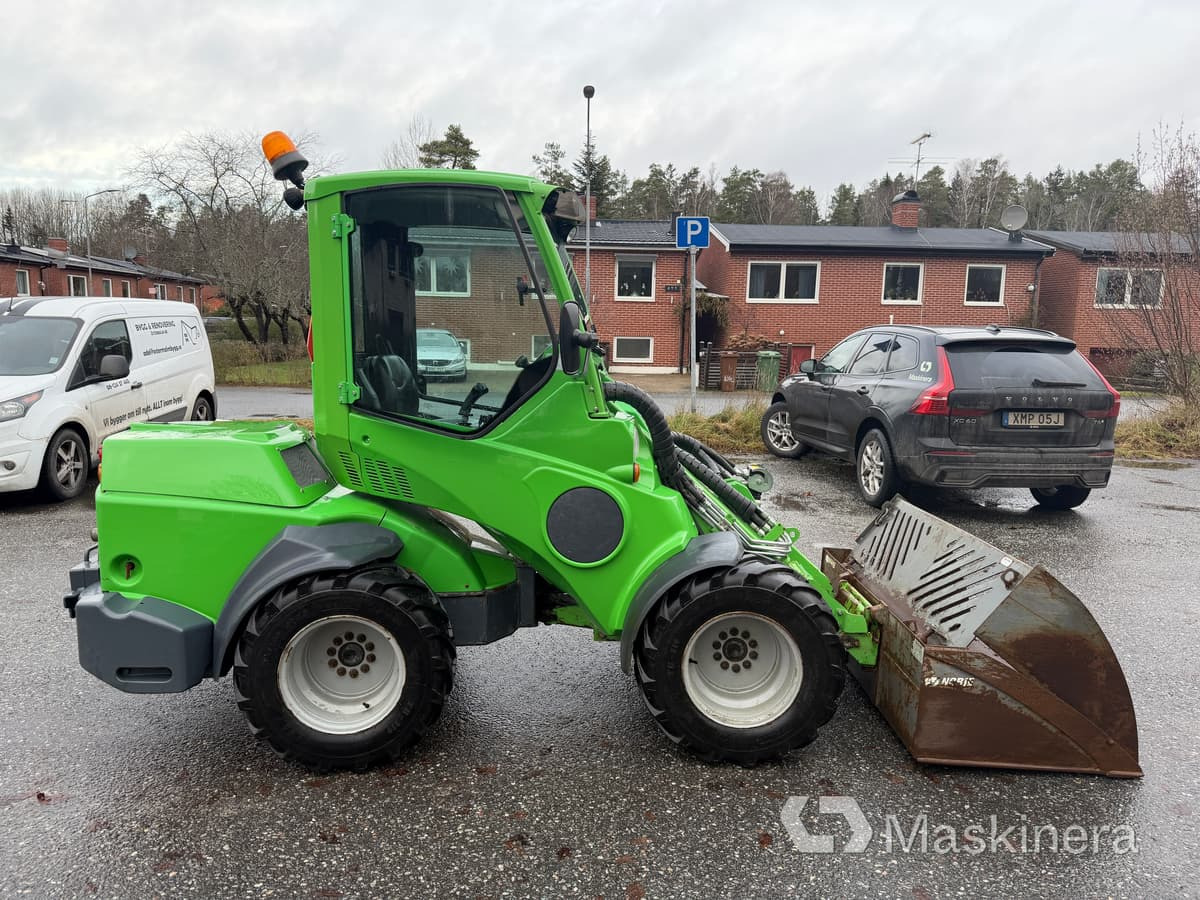 Kompaktlastare Avant 750 - 紧凑型装载机:图4 Kompaktlastare Avant 750 - 紧凑型装载机:图4