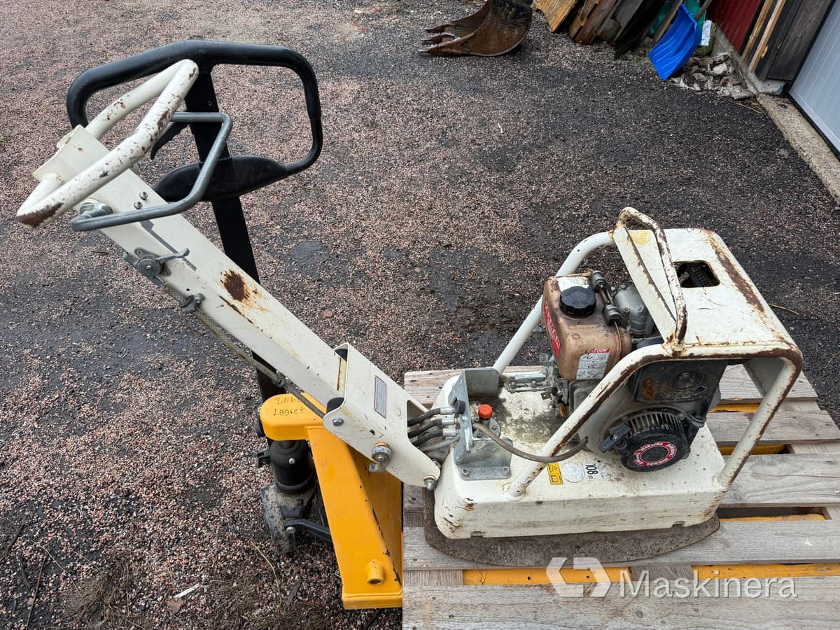 Markvibrator Swepac FB 145 - 振动板:图1 Markvibrator Swepac FB 145 - 振动板:图1