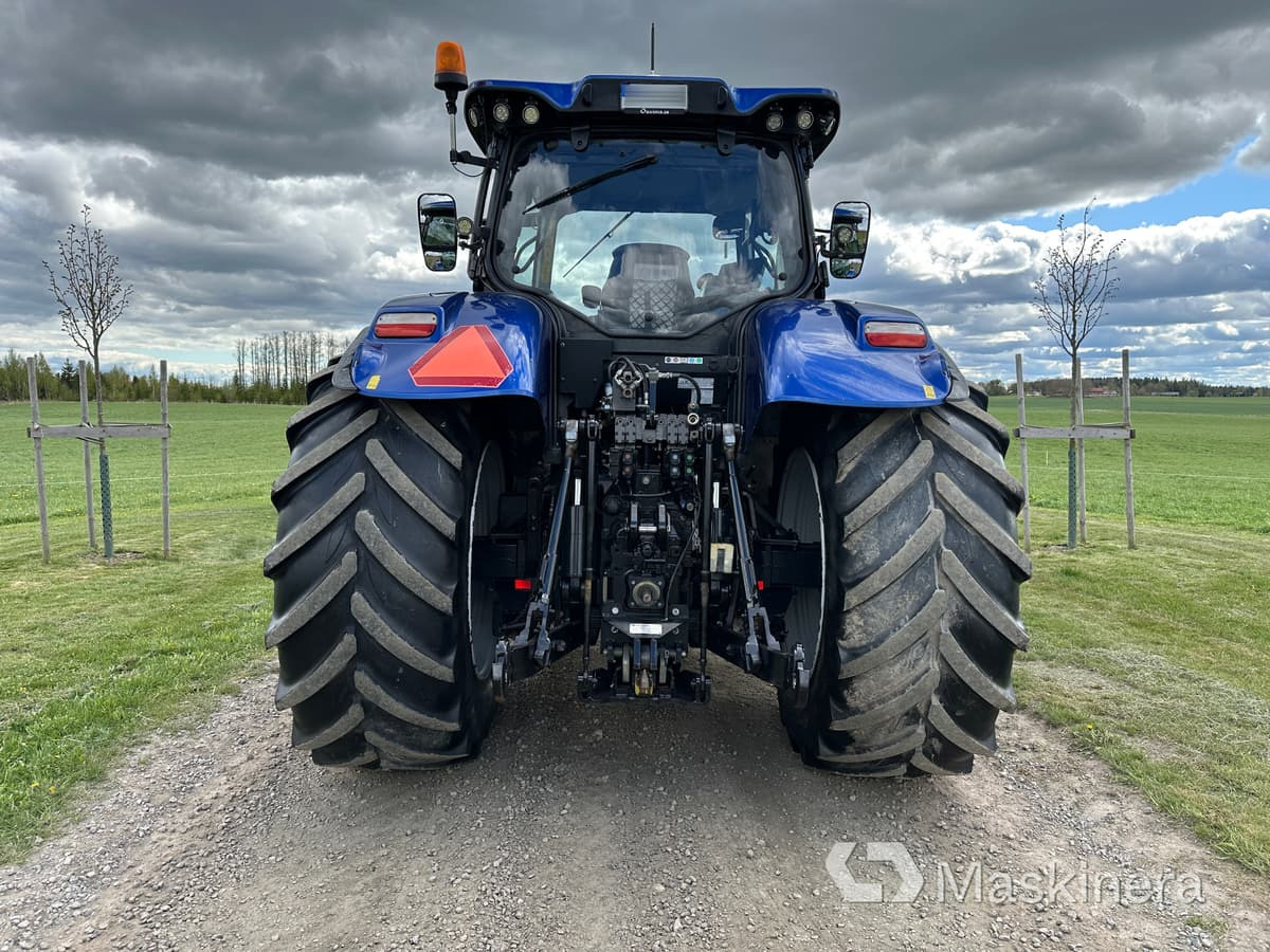New Holland T7.270 AC 4WD Traktor New Holland T7.270 AC 4WD - 拖拉机:图5 New Holland T7.270 AC 4WD Traktor New Holland T7.270 AC 4WD - 拖拉机:图5