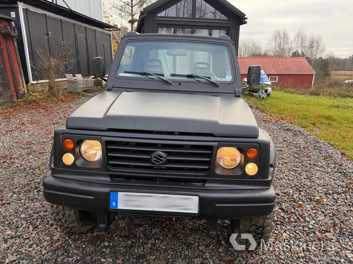 Pickup Suzuki Samurai 1.9TD 4WD - 紧凑型面包车:图2 Pickup Suzuki Samurai 1.9TD 4WD - 紧凑型面包车:图2