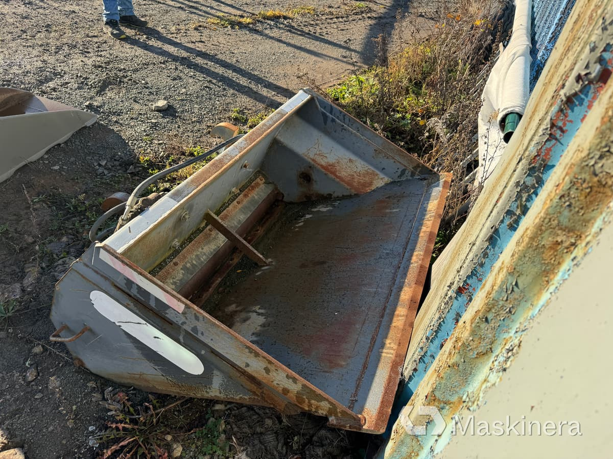 Sandspridarskopa Snowstar HK400 Trima / Lilla kramerfästet - 撒沙机/ 撒盐机:图5 Sandspridarskopa Snowstar HK400 Trima / Lilla kramerfästet - 撒沙机/ 撒盐机:图5