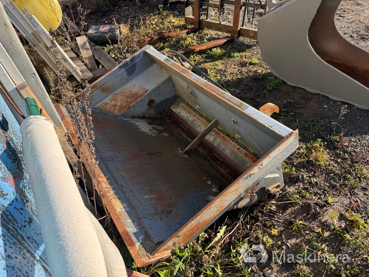 Sandspridarskopa Snowstar HK400 Trima / Lilla kramerfästet - 撒沙机/ 撒盐机:图3 Sandspridarskopa Snowstar HK400 Trima / Lilla kramerfästet - 撒沙机/ 撒盐机:图3