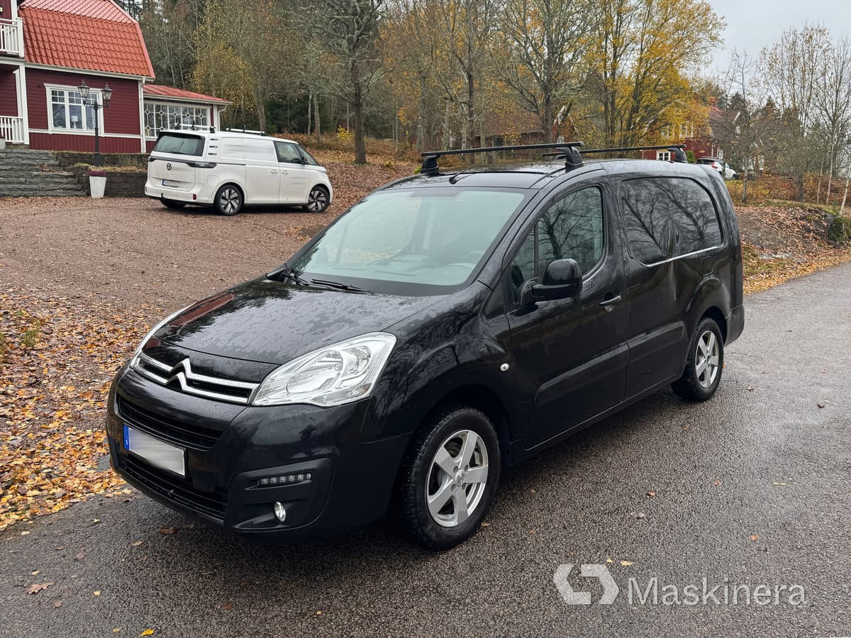 紧凑型面包车 Skåpbil Citroen Berlingo：图1