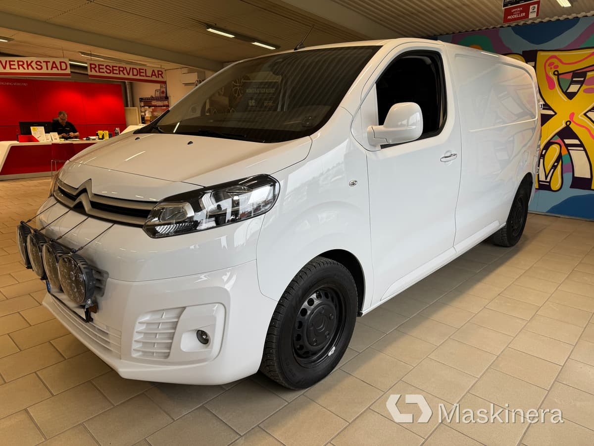 Skåpbil Citroën Jumpy - 紧凑型面包车:图1 Skåpbil Citroën Jumpy - 紧凑型面包车:图1