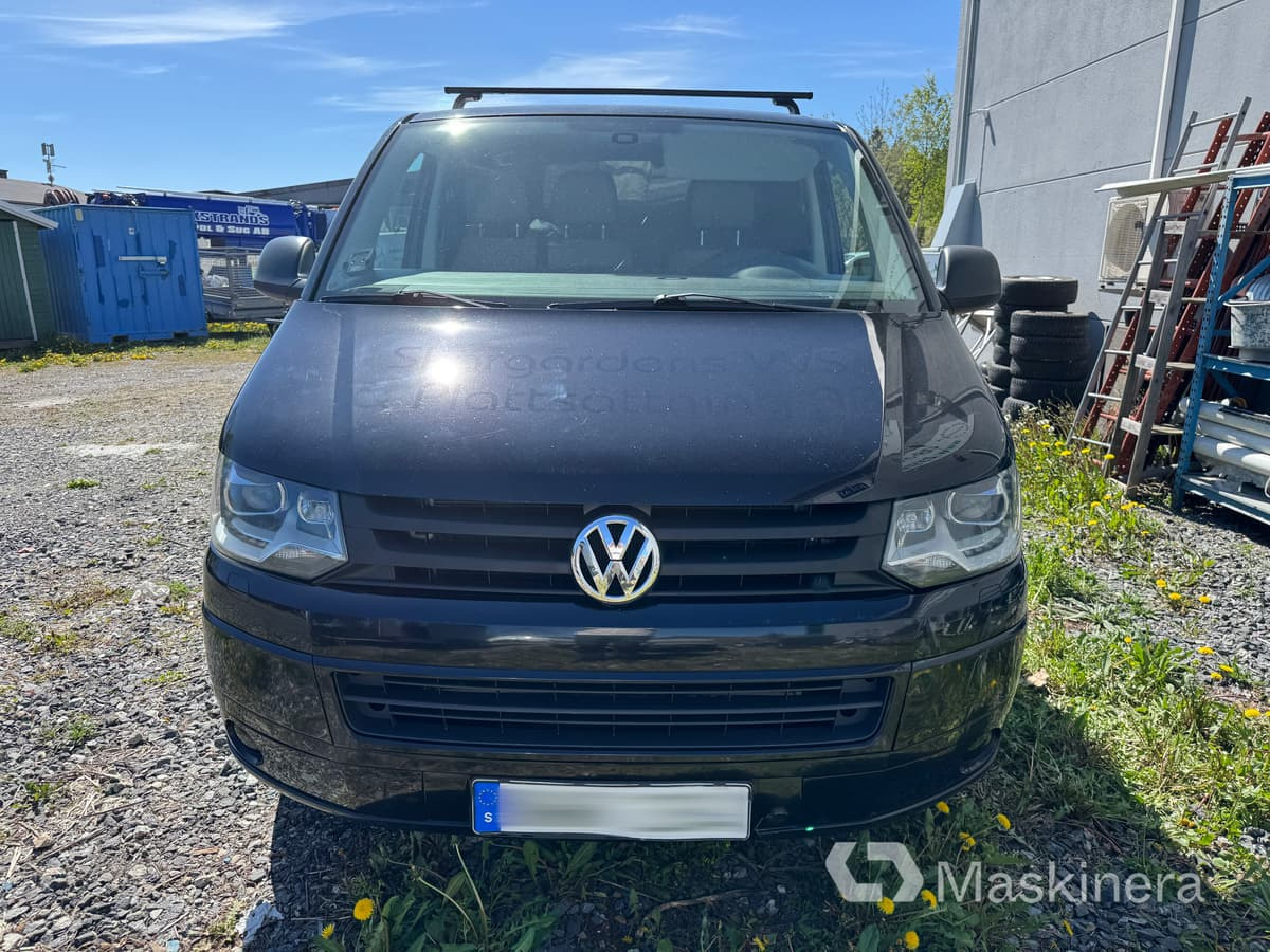 Skåpbil Volkswagen Transporter 4WD - 紧凑型面包车:图2 Skåpbil Volkswagen Transporter 4WD - 紧凑型面包车:图2