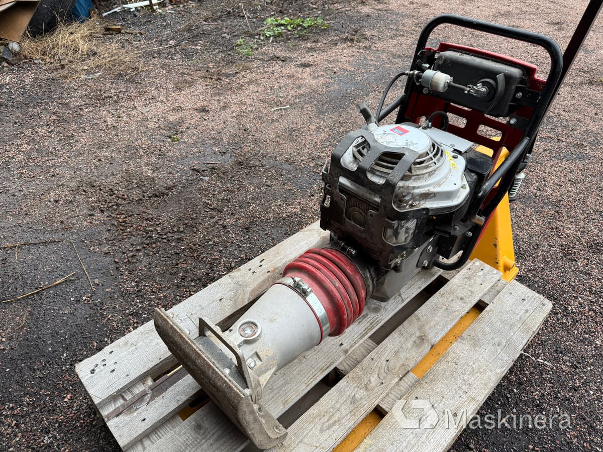 Stamp Swepac T84 - 振动板:图2 Stamp Swepac T84 - 振动板:图2