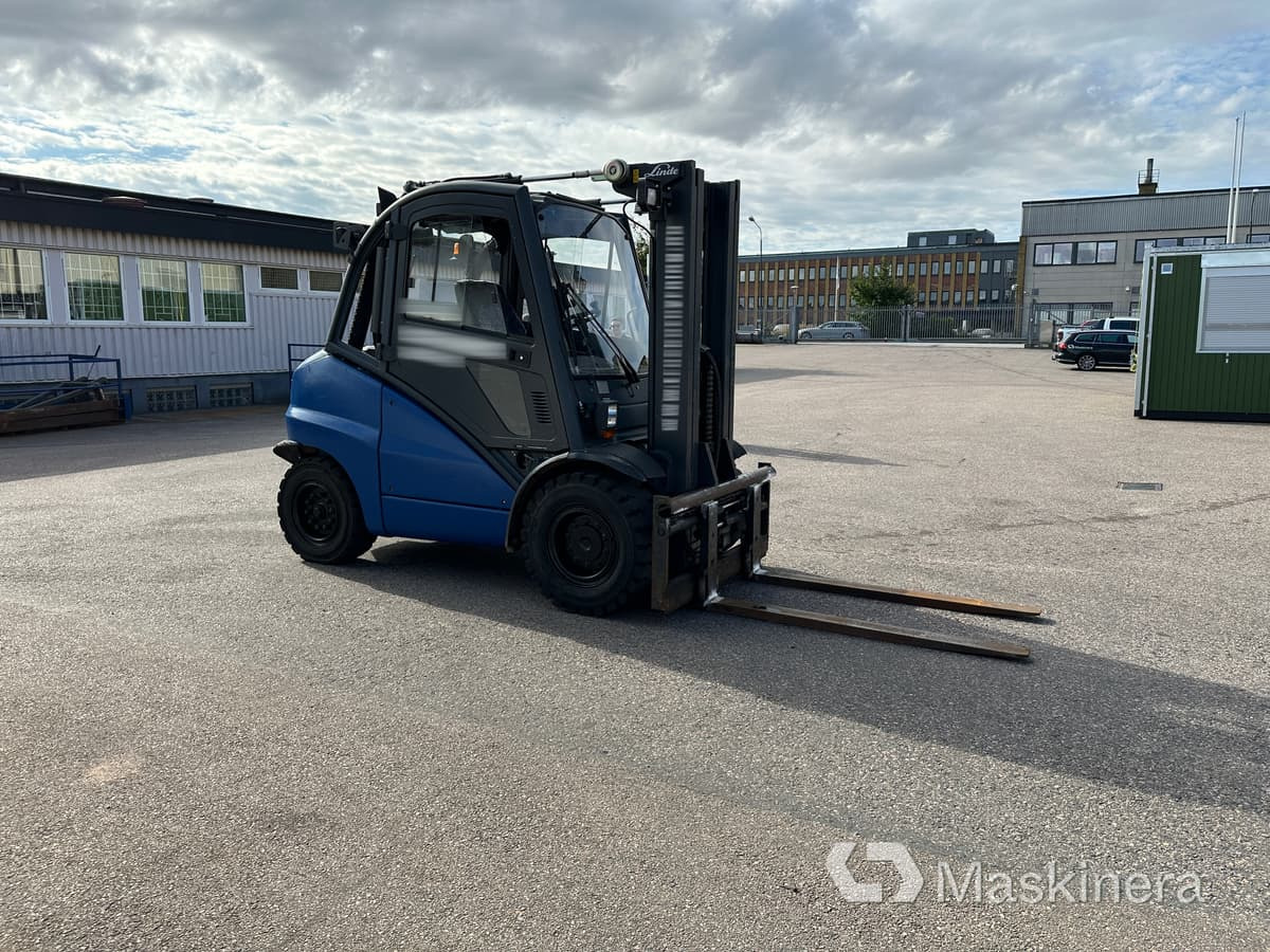 Truck Linde H50D Triplex - 柴油叉车:图3 Truck Linde H50D Triplex - 柴油叉车:图3