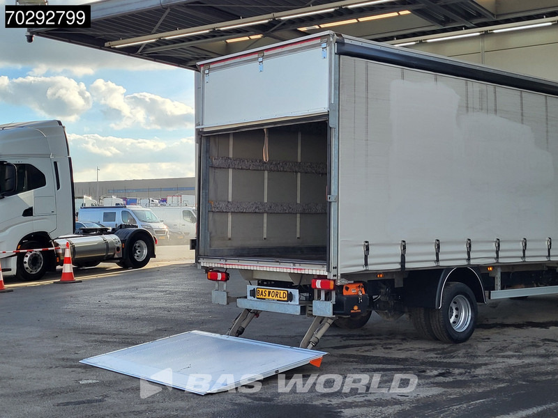 Iveco 60C18 3.0L Automaat Laadklep 180PK Schuifzeilen Zeilen Airco Cruise D'Hollandia Euro6 Schuifzeil Koffer Gesloten laadbak Airco Cruise - 侧帘货车:图3 Iveco 60C18 3.0L Automaat Laadklep 180PK Schuifzeilen Zeilen Airco Cruise D'Hollandia Euro6 Schuifzeil Koffer Gesloten laadbak Airco Cruise - 侧帘货车:图3