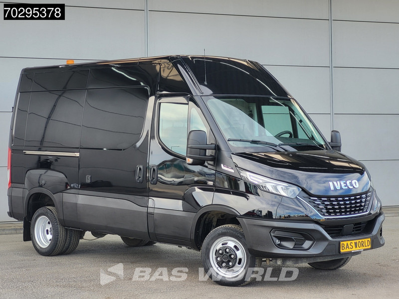 Iveco Daily 35C18 3.0L Automaat L2H2 Dubbellucht 3,5t Trekhaak Navi Airco Cruise Camera Euro6 L2 Airco Trekhaak Cruise control - 无侧窗厢式货车:图3 Iveco Daily 35C18 3.0L Automaat L2H2 Dubbellucht 3,5t Trekhaak Navi Airco Cruise Camera Euro6 L2 Airco Trekhaak Cruise control - 无侧窗厢式货车:图3