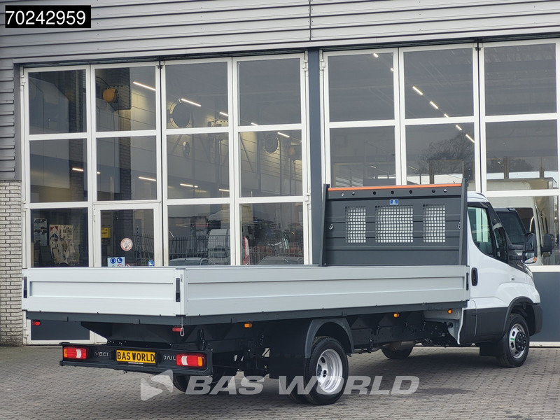 Iveco Daily 35C18 3.0L Automaat Nwe model 2025 Open laadbak Navi ACC LED 3,5T Trekvermogen Pritsche Pickup Airco - 平板货车:图5 Iveco Daily 35C18 3.0L Automaat Nwe model 2025 Open laadbak Navi ACC LED 3,5T Trekvermogen Pritsche Pickup Airco - 平板货车:图5