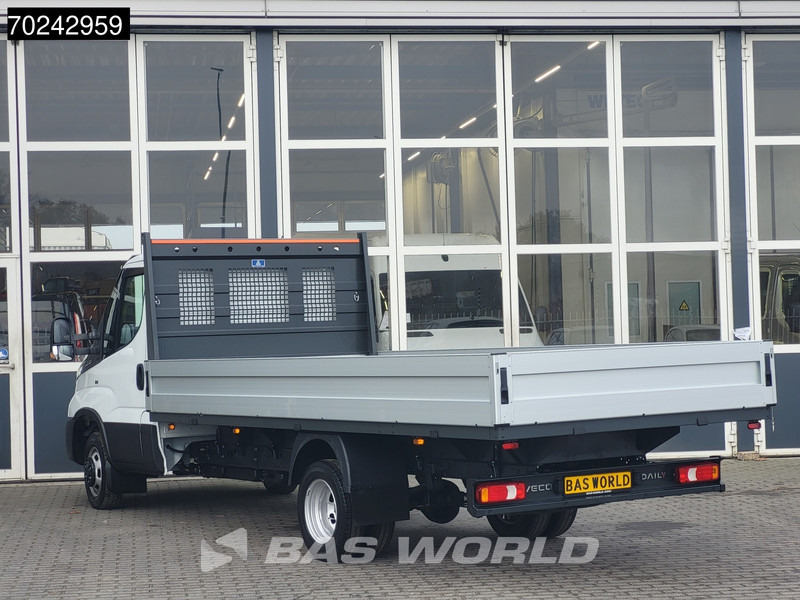 Iveco Daily 35C18 3.0L Automaat Nwe model 2025 Open laadbak Navi ACC LED 3,5T Trekvermogen Pritsche Pickup Airco - 平板货车:图2 Iveco Daily 35C18 3.0L Automaat Nwe model 2025 Open laadbak Navi ACC LED 3,5T Trekvermogen Pritsche Pickup Airco - 平板货车:图2