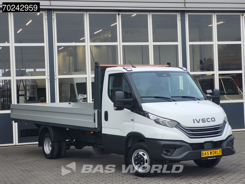 Iveco Daily 35C18 3.0L Automaat Nwe model 2025 Open laadbak Navi ACC LED 3,5T Trekvermogen Pritsche Pickup Airco - 平板货车:图3 Iveco Daily 35C18 3.0L Automaat Nwe model 2025 Open laadbak Navi ACC LED 3,5T Trekvermogen Pritsche Pickup Airco - 平板货车:图3