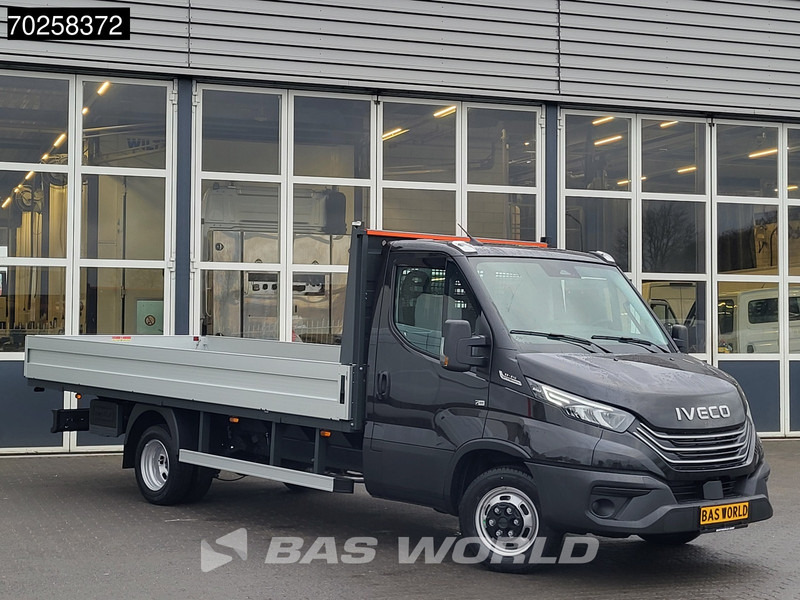 Iveco Daily 35C21 3.0L 210PK 2025model Open laadbak CarPlay ACC LED 3,5T Trekvermogen Pritsche Pickup Airco - 平板货车:图3 Iveco Daily 35C21 3.0L 210PK 2025model Open laadbak CarPlay ACC LED 3,5T Trekvermogen Pritsche Pickup Airco - 平板货车:图3