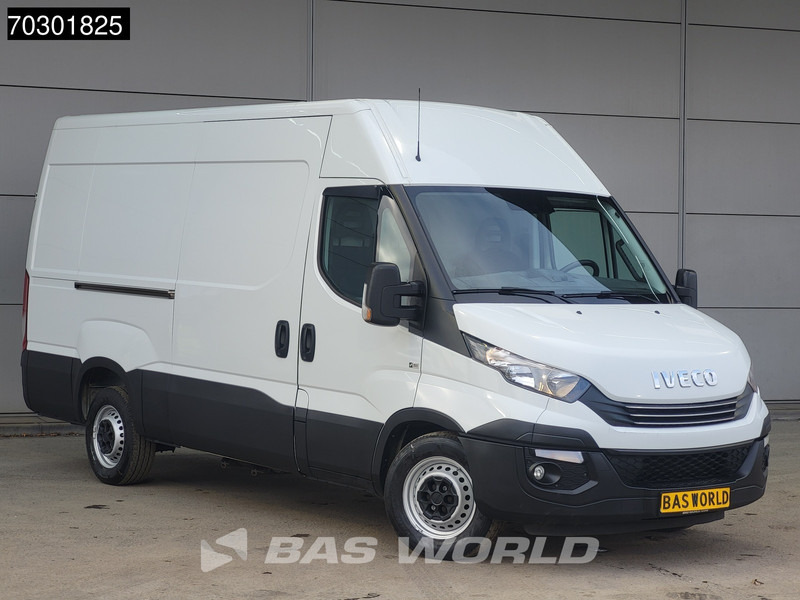 Iveco Daily 35S15 3.0L Automaat Luchtvering L2H2 3,5t Trekhaak 150PK Navi Airco Cruise Camera Euro6 L2 Airco Trekhaak Cruise control - 无侧窗厢式货车:图5 Iveco Daily 35S15 3.0L Automaat Luchtvering L2H2 3,5t Trekhaak 150PK Navi Airco Cruise Camera Euro6 L2 Airco Trekhaak Cruise control - 无侧窗厢式货车:图5