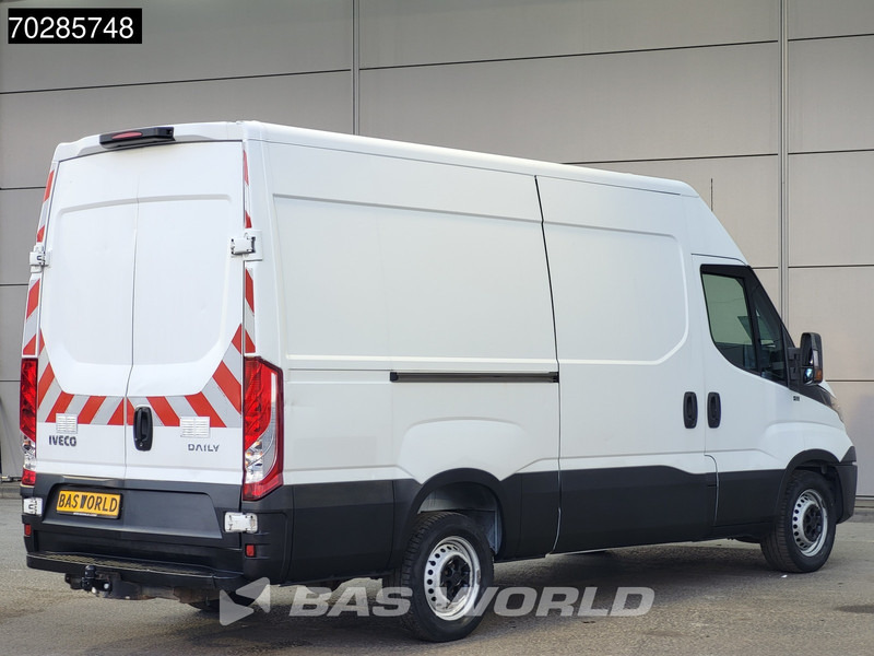Iveco Daily 35S15 L2H2 3,5t Trekhaak Airco Euro6 L3 12m3 Airco Trekhaak - 无侧窗厢式货车:图5 Iveco Daily 35S15 L2H2 3,5t Trekhaak Airco Euro6 L3 12m3 Airco Trekhaak - 无侧窗厢式货车:图5