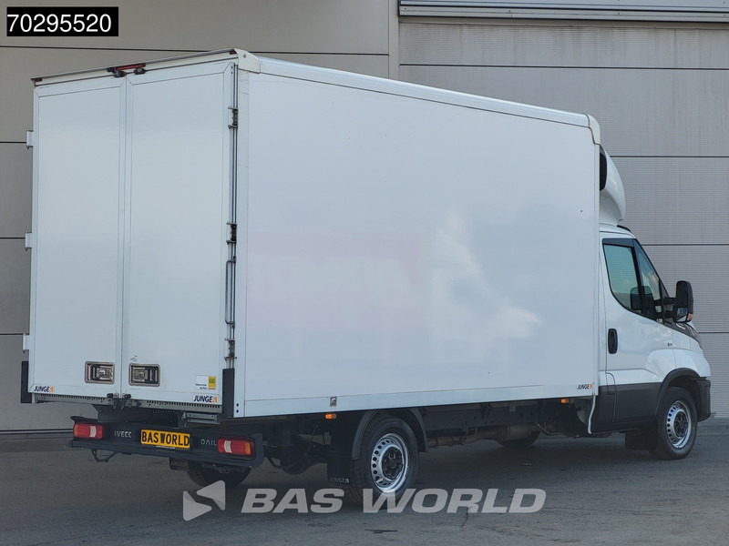 Iveco Daily 35S16 Automaat Bakwagen Achterdeuren 160PK Airco Camera Euro6 Meubelbak Koffer 21m3 Airco - 厢式货车:图5 Iveco Daily 35S16 Automaat Bakwagen Achterdeuren 160PK Airco Camera Euro6 Meubelbak Koffer 21m3 Airco - 厢式货车:图5