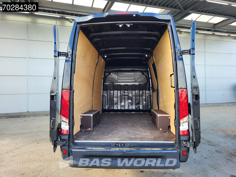 Iveco Daily 35S18 3.0L Automaat 180PK L2H2 ACC Navi LED Camera Parkeersensoren 3,5t Trekgewicht Euro6 L2 12m3 Airco - 无侧窗厢式货车:图3 Iveco Daily 35S18 3.0L Automaat 180PK L2H2 ACC Navi LED Camera Parkeersensoren 3,5t Trekgewicht Euro6 L2 12m3 Airco - 无侧窗厢式货车:图3