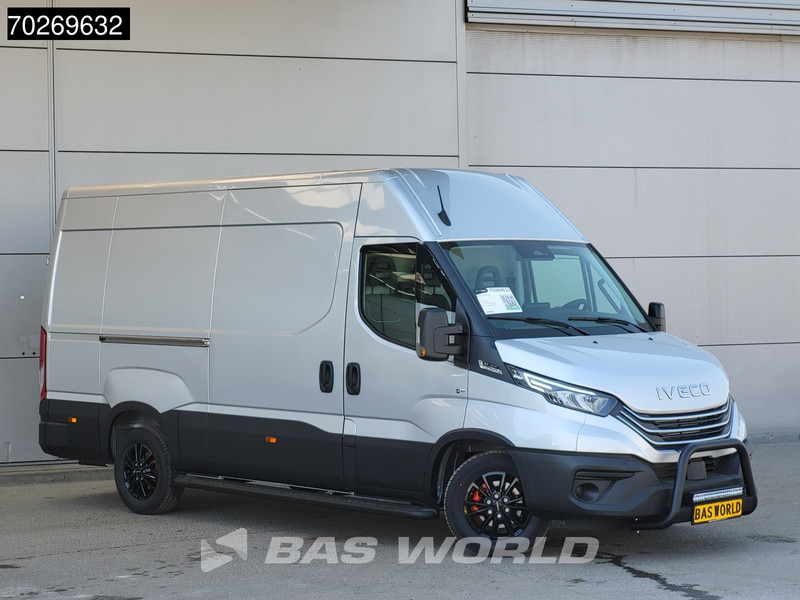Iveco Daily 35S21 210PK 3.0L Automaat 2025 Black Edition model L2H2 ACC LED Tacho CarPlay Velgen Camera 12m3 Airco Trekhaak - 无侧窗厢式货车:图5 Iveco Daily 35S21 210PK 3.0L Automaat 2025 Black Edition model L2H2 ACC LED Tacho CarPlay Velgen Camera 12m3 Airco Trekhaak - 无侧窗厢式货车:图5