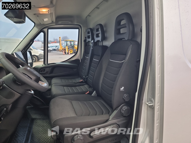 新的 无侧窗厢式货车 Iveco Daily 35S21 210PK 3.0L Automaat 2025 Black Edition model L3H2 ACC LED Tacho CarPlay Velgen Camera 12m3 Airco Trekhaak：图11