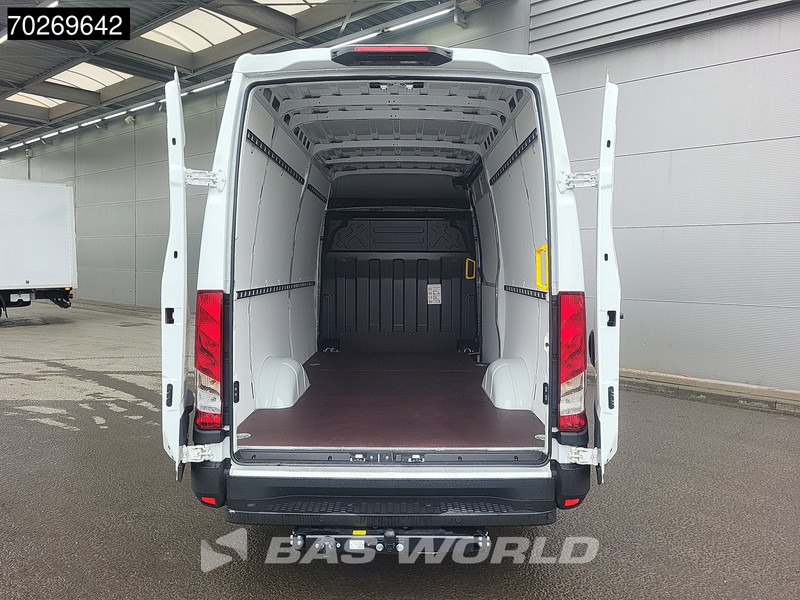 Iveco Daily 35S21 3.0L Automaat Black Edition 2025 model L2H2 Trekhaak Tacho ACC LED CarPlay Velgen Camera 12m3 Airco Trekhaak - 无侧窗厢式货车:图3 Iveco Daily 35S21 3.0L Automaat Black Edition 2025 model L2H2 Trekhaak Tacho ACC LED CarPlay Velgen Camera 12m3 Airco Trekhaak - 无侧窗厢式货车:图3