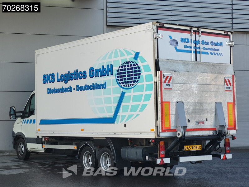 Iveco Daily 40C15 3.0 150pk BE Combi 2420kg laadvermogen Bakwagen Koelwagen Koeler Koel Laadklep Trekker 24m3 Cruise control - 牵引车:图2 Iveco Daily 40C15 3.0 150pk BE Combi 2420kg laadvermogen Bakwagen Koelwagen Koeler Koel Laadklep Trekker 24m3 Cruise control - 牵引车:图2
