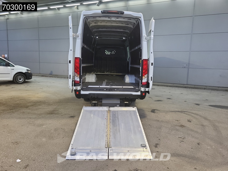 Iveco Daily 50C18 3.0L Laadklep Automaat Dubbellucht 180PK L3H2 Cruise Euro6 L3 Cruise control - 无侧窗厢式货车:图3 Iveco Daily 50C18 3.0L Laadklep Automaat Dubbellucht 180PK L3H2 Cruise Euro6 L3 Cruise control - 无侧窗厢式货车:图3