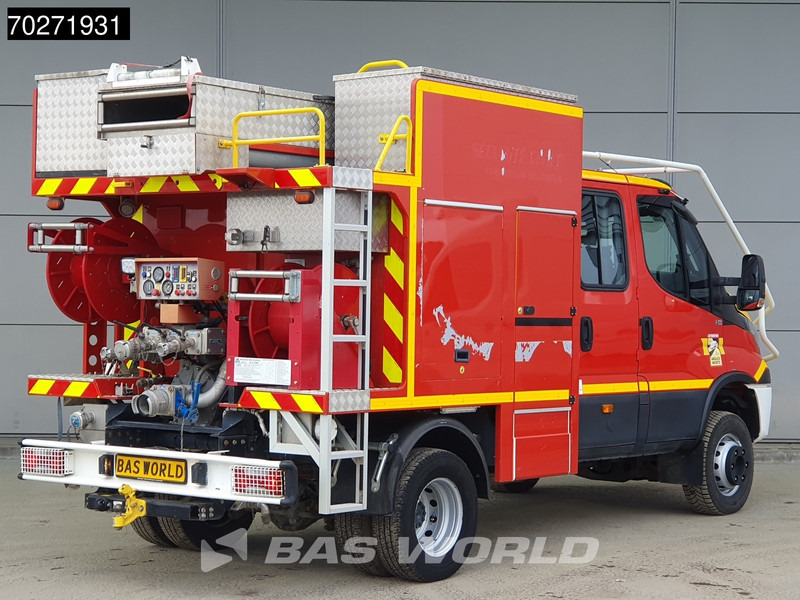 Iveco Daily 70C17 4x4 Achleitner Firetruck Brandweerwagen AWD Allrad Camper 1200liter Airco Dubbel cabine Trekhaak Cruise control - 救护车:图5 Iveco Daily 70C17 4x4 Achleitner Firetruck Brandweerwagen AWD Allrad Camper 1200liter Airco Dubbel cabine Trekhaak Cruise control - 救护车:图5
