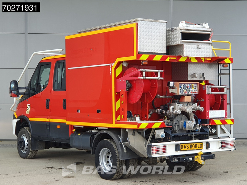 Iveco Daily 70C17 4x4 Achleitner Firetruck Brandweerwagen AWD Allrad Camper 1200liter Airco Dubbel cabine Trekhaak Cruise control - 救护车:图2 Iveco Daily 70C17 4x4 Achleitner Firetruck Brandweerwagen AWD Allrad Camper 1200liter Airco Dubbel cabine Trekhaak Cruise control - 救护车:图2