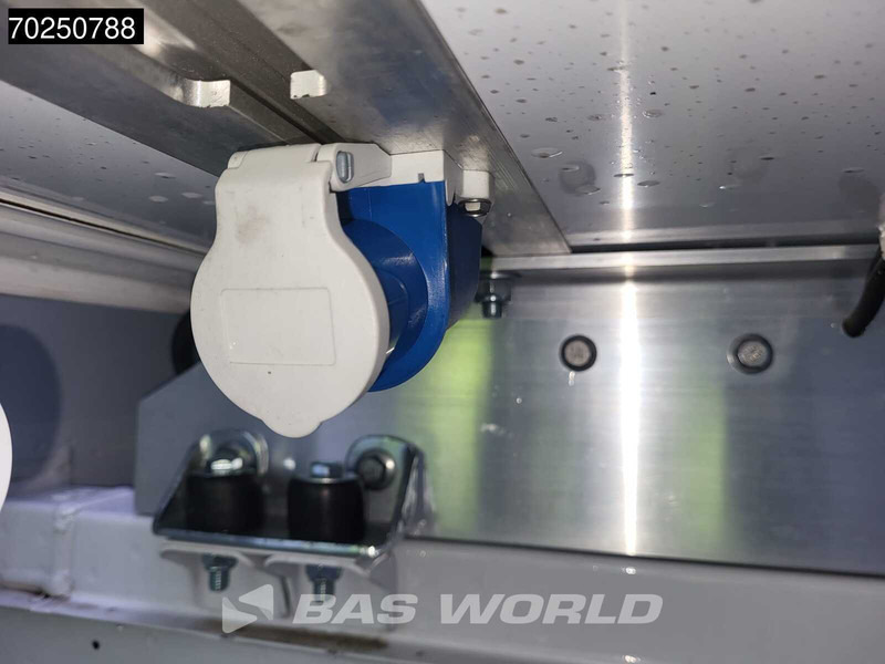 新的 冷藏货车 Mercedes-Benz Sprinter 317 CDI Koelwagen Automaat Zijdeur 2025-Model Thermo King V-300max 230v-Stekker 170PK Airco Cruise MBUX CarPlay Euro6 Koel Koele：图11