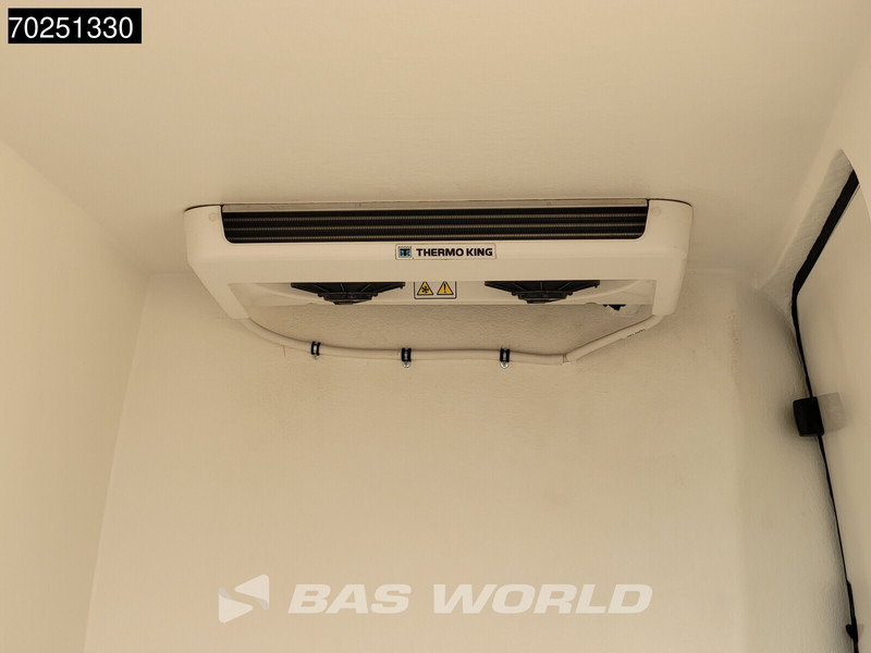 Mercedes-Benz Sprinter 317 CDI L3H2 Koelwagen Thermo King V-200 MAX 230V Stekker Trekhaak Airco Cruise Camera Navi Koeler Koel Kühlwagen 12m3 Airco Tre - 冷藏货车:图5 Mercedes-Benz Sprinter 317 CDI L3H2 Koelwagen Thermo King V-200 MAX 230V Stekker Trekhaak Airco Cruise Camera Navi Koeler Koel Kühlwagen 12m3 Airco Tre - 冷藏货车:图5