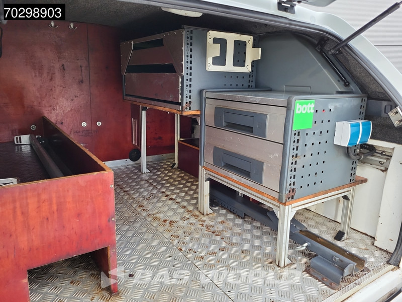 皮卡车 Nissan Navara 160PK Trekhaak Navi Airco Cruise Camera Parkeersensoren Standkachel Werkplaatsinrichting Euro6 Airco Trekhaak Cruise control:图9 皮卡车 Nissan Navara 160PK Trekhaak Navi Airco Cruise Camera Parkeersensoren Standkachel Werkplaatsinrichting Euro6 Airco Trekhaak Cruise control:图9