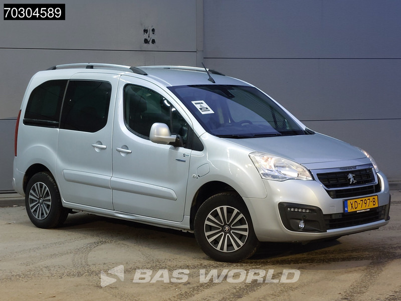 Peugeot e-Partner Tepee Electric 3-Persoons Navi Airco Cruise Camera Parkeersensoren Airco Cruise control - 紧凑型面包车, 电动小型货车:图3 Peugeot e-Partner Tepee Electric 3-Persoons Navi Airco Cruise Camera Parkeersensoren Airco Cruise control - 紧凑型面包车, 电动小型货车:图3