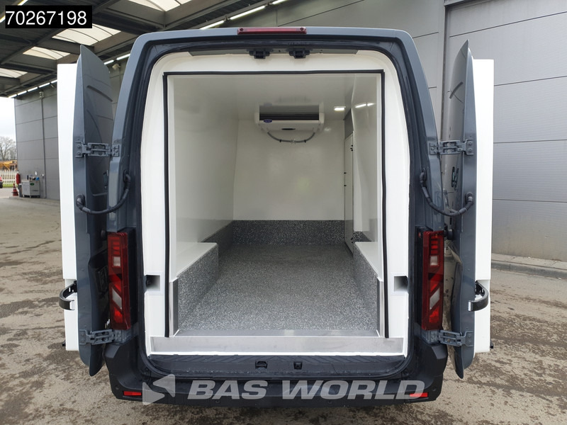 Renault Master 130pk Koelwagen Vriezer -18 Carrier Xarios 200 230V stekker LED Camera Parkeersensoren Airco Cruise Vries Koeler Kühlwagen Kühler Frig - 冷藏货车:图5 Renault Master 130pk Koelwagen Vriezer -18 Carrier Xarios 200 230V stekker LED Camera Parkeersensoren Airco Cruise Vries Koeler Kühlwagen Kühler Frig - 冷藏货车:图5