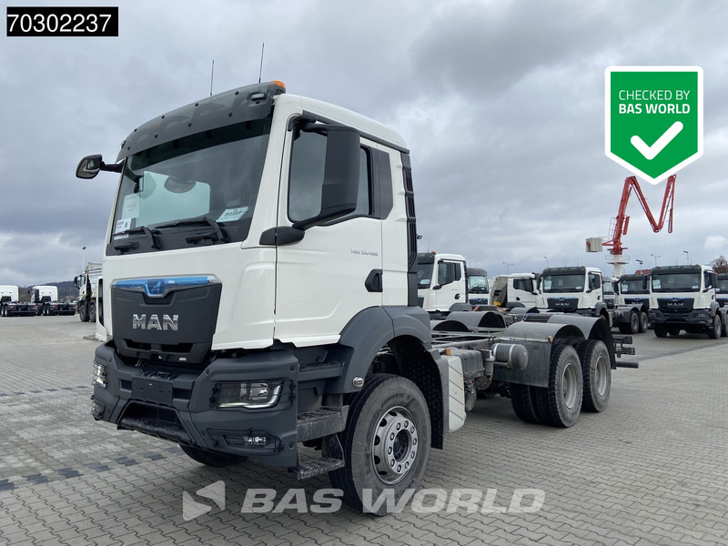 MAN TGS 33.400 6X4 NEW 6x4 chassis Big-Axle Manual Airco EURO 2 - 驾驶室底盘卡车:图1 MAN TGS 33.400 6X4 NEW 6x4 chassis Big-Axle Manual Airco EURO 2 - 驾驶室底盘卡车:图1
