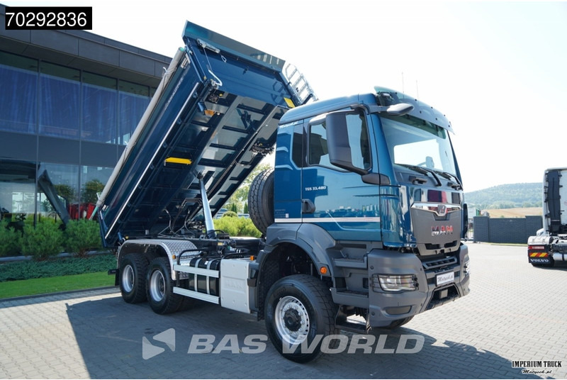 MAN TGS 33.480 TGS 6X6 11m3 KH-3-Way Kipper 6x6 Steel Suspension Automatic Big-Axle Euro 6 - 翻斗车:图5 MAN TGS 33.480 TGS 6X6 11m3 KH-3-Way Kipper 6x6 Steel Suspension Automatic Big-Axle Euro 6 - 翻斗车:图5