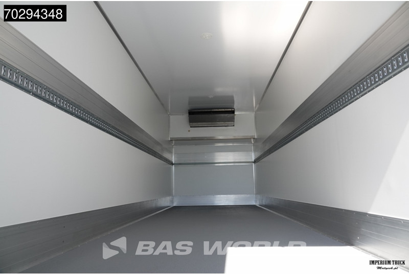 MAN TGX 26.520 TGX 6X2 Thermo King T-1000 R Automatic Lift-Steering Axle Euro 6 - 冷藏车:图3 MAN TGX 26.520 TGX 6X2 Thermo King T-1000 R Automatic Lift-Steering Axle Euro 6 - 冷藏车:图3