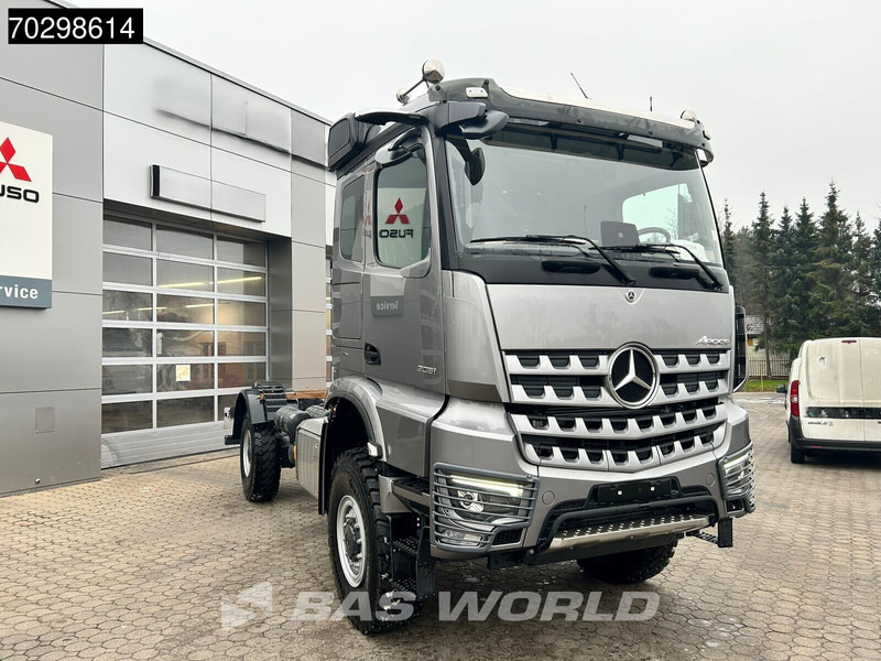 Mercedes-Benz Acrocs 2051 Arocs 4X4 NEW 4x4 chassis! Camper base Steel suspension Big-Axle Automatic Euro 6 - 驾驶室底盘卡车:图3 Mercedes-Benz Acrocs 2051 Arocs 4X4 NEW 4x4 chassis! Camper base Steel suspension Big-Axle Automatic Euro 6 - 驾驶室底盘卡车:图3