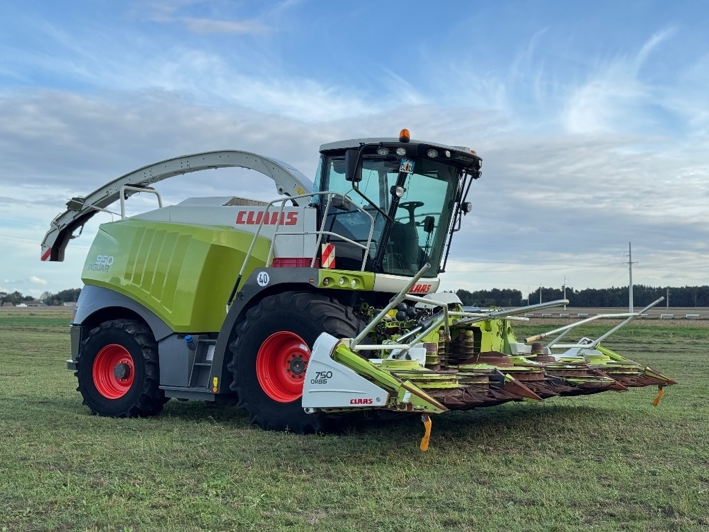 Claas Jaguar 950 Allrad + Claas Orbis 750 - 饲料收割机:图4 Claas Jaguar 950 Allrad + Claas Orbis 750 - 饲料收割机:图4