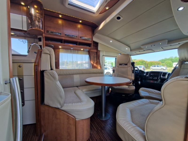 Carthago Chic E-Line 44 - 集成房车:图4 Carthago Chic E-Line 44 - 集成房车:图4