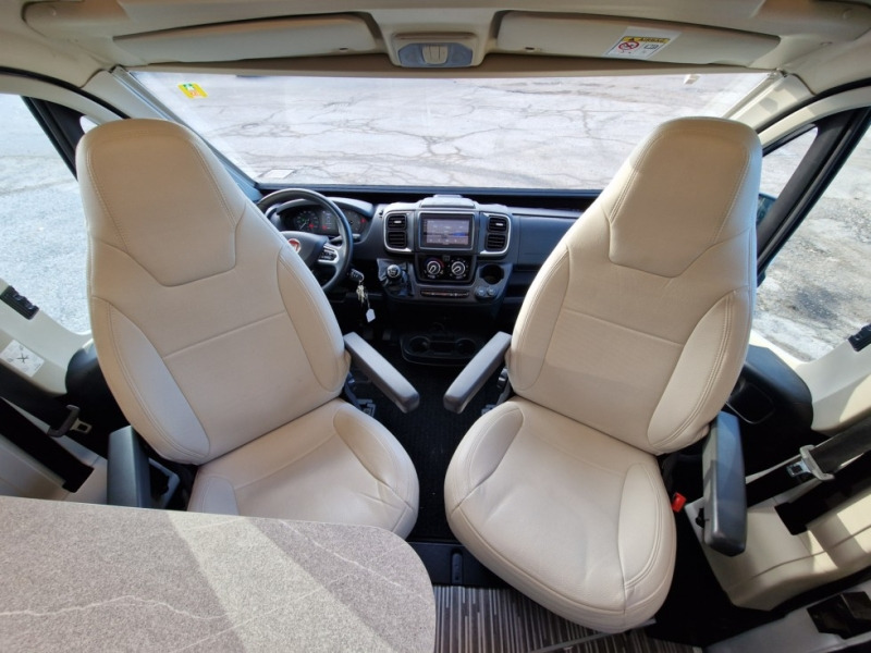 Mc Louis Menfys 540 Prestige - 露营货车:图5 Mc Louis Menfys 540 Prestige - 露营货车:图5