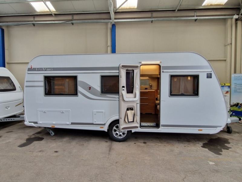 Tabbert Da Vinci 495 HE 2,3 - 旅行拖车:图1 Tabbert Da Vinci 495 HE 2,3 - 旅行拖车:图1