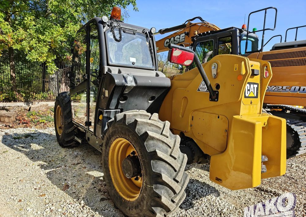 Caterpillar TH407 - 伸缩臂叉装车:图3 Caterpillar TH407 - 伸缩臂叉装车:图3