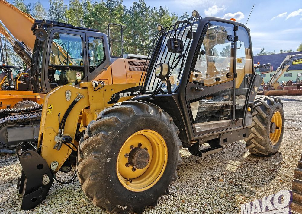 Caterpillar TH407 - 伸缩臂叉装车:图1 Caterpillar TH407 - 伸缩臂叉装车:图1