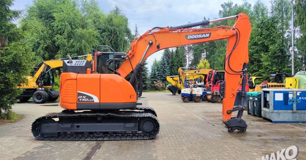 Doosan DX140LCR-5 - 履带式挖掘机:图5 Doosan DX140LCR-5 - 履带式挖掘机:图5