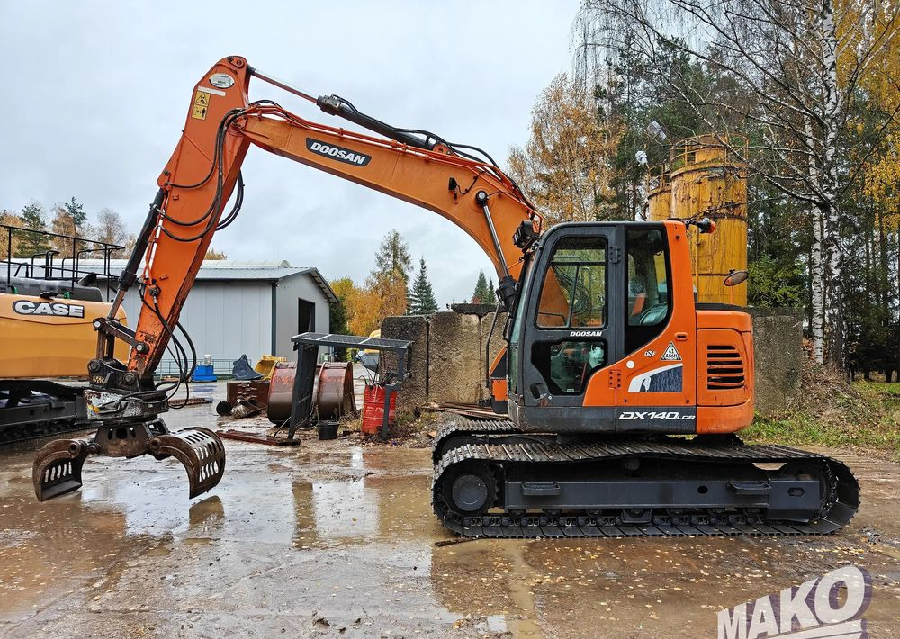 Doosan DX140LCR-5 - 履带式挖掘机:图1 Doosan DX140LCR-5 - 履带式挖掘机:图1