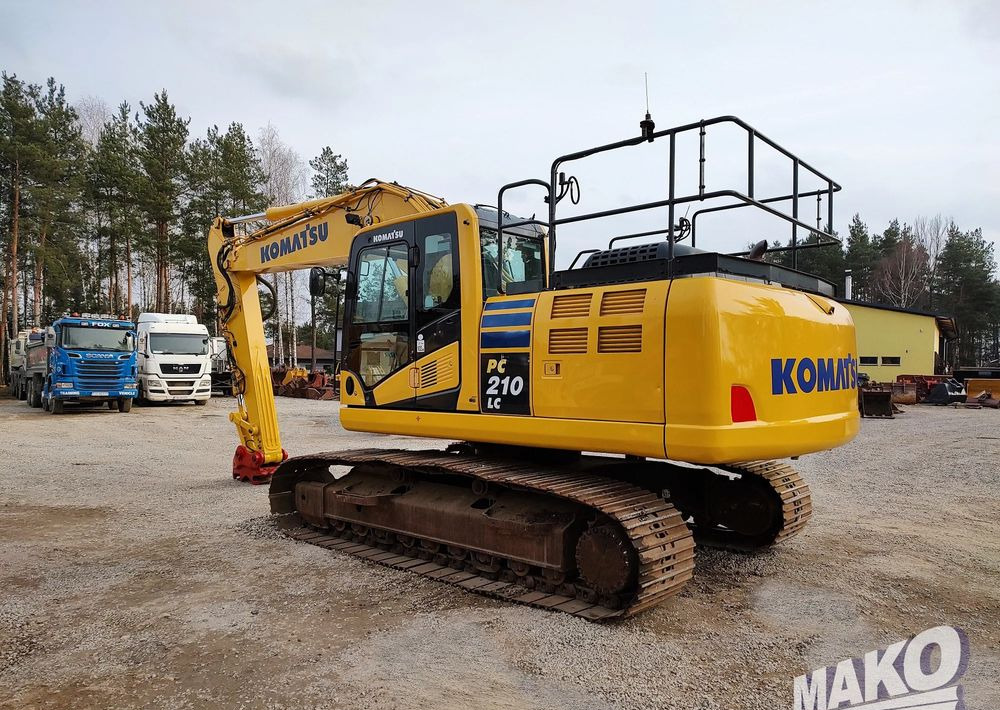 Komatsu PC210 LC-10 - 履带式挖掘机:图4 Komatsu PC210 LC-10 - 履带式挖掘机:图4
