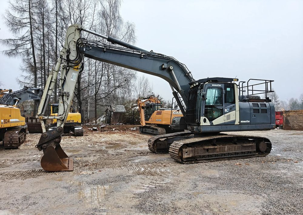 Komatsu PC210LC-11 - 履带式挖掘机:图1 Komatsu PC210LC-11 - 履带式挖掘机:图1