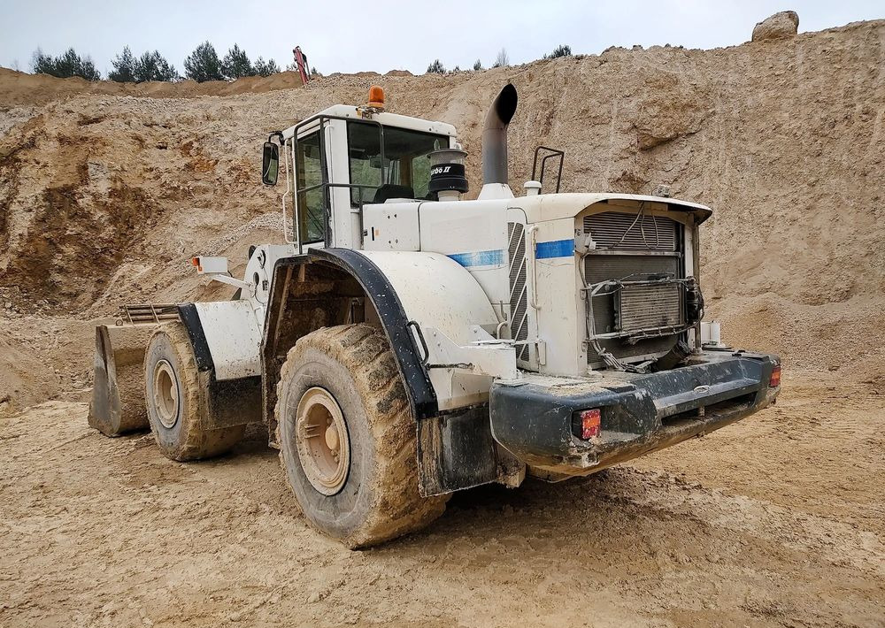 Volvo L180E - 轮式装载机:图3 Volvo L180E - 轮式装载机:图3