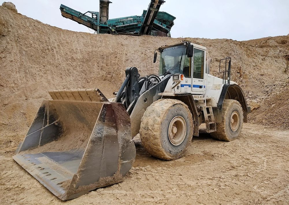 Volvo L180E - 轮式装载机:图1 Volvo L180E - 轮式装载机:图1
