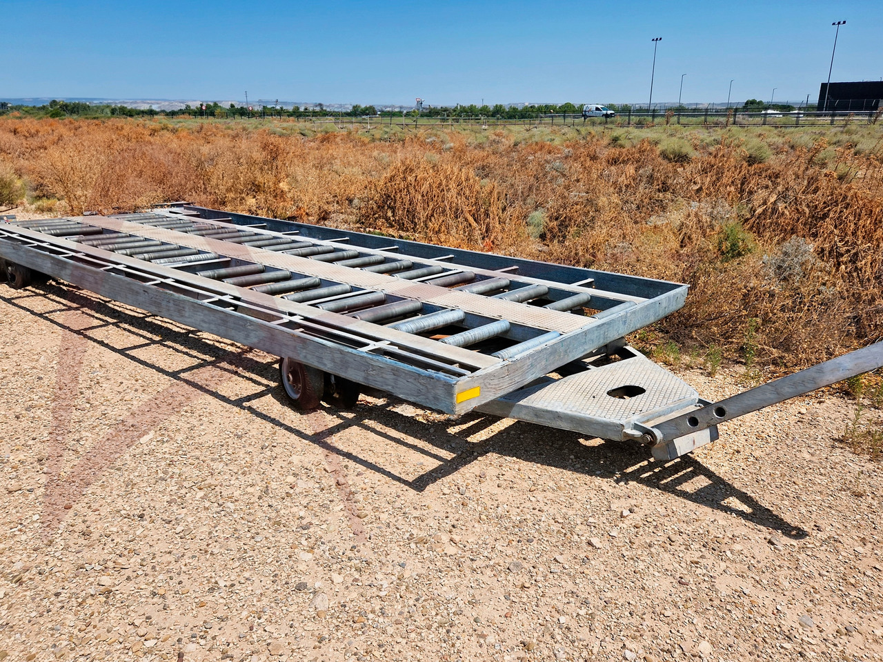 BOMBELLI APT-15000 - 地面支援设备:图1 BOMBELLI APT-15000 - 地面支援设备:图1